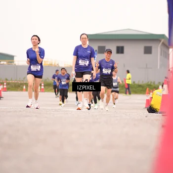 Runner Photo 7541217