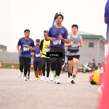 Runner Photo 7541225