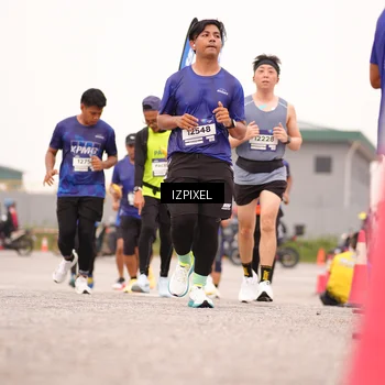 Runner Photo 7541230