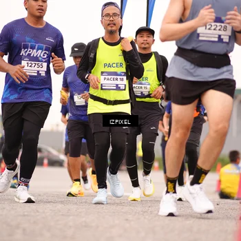 Runner Photo 7541234