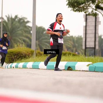 Runner Photo 7541243