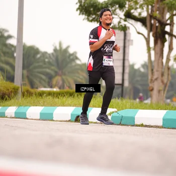 Runner Photo 7541245