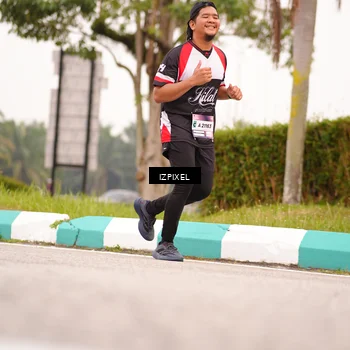 Runner Photo 7541251