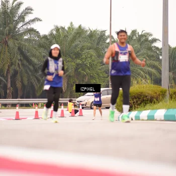 Runner Photo 7541297