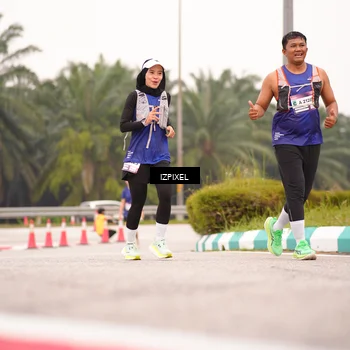 Runner Photo 7541301