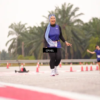 Runner Photo 7541310