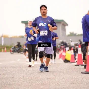 Runner Photo 7541356
