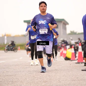 Runner Photo 7541362