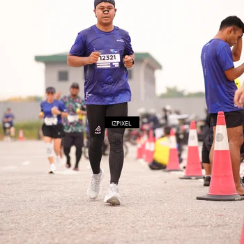 Runner Photo 7541365