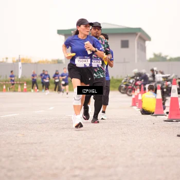 Runner Photo 7541372