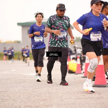 Runner Photo 7541375