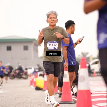 Runner Photo 7541383