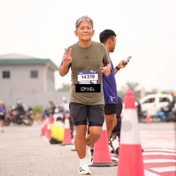 Runner Photo 7541387