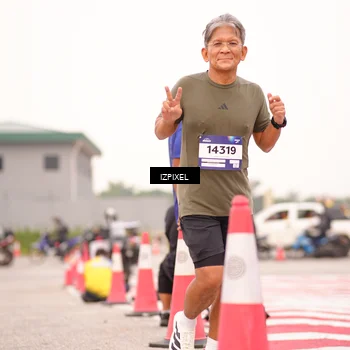 Runner Photo 7541389