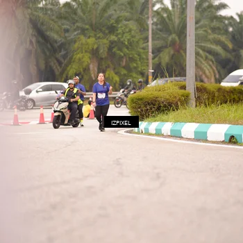Runner Photo 7541395