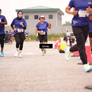 Runner Photo 7541402