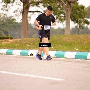 Runner Photo 7541410