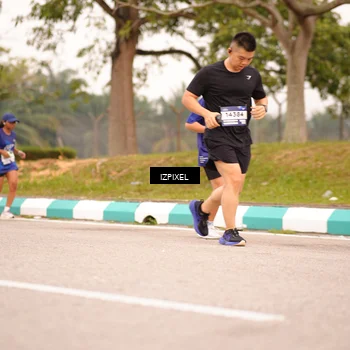 Runner Photo 7541414