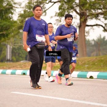 Runner Photo 7541416