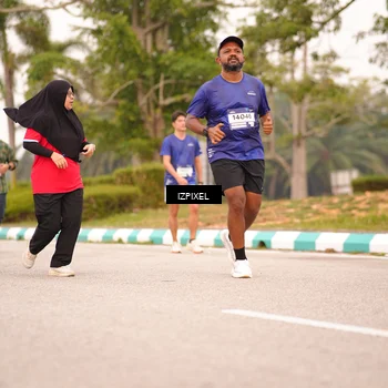 Runner Photo 7541419