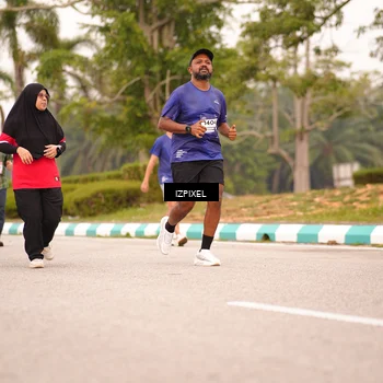 Runner Photo 7541421