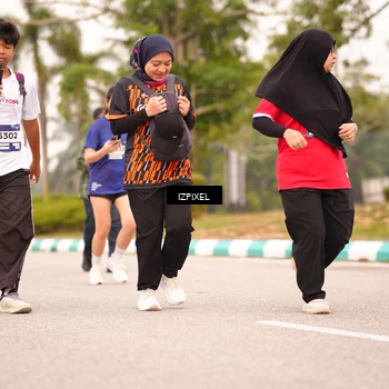 Runner Photo 7541425