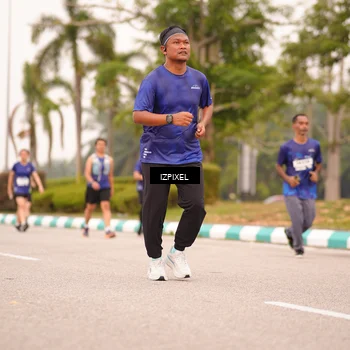 Runner Photo 7541465