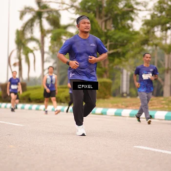 Runner Photo 7541466