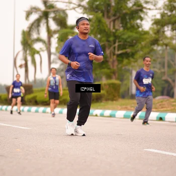 Runner Photo 7541467