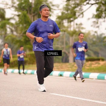 Runner Photo 7541468
