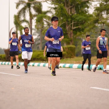 Runner Photo 7541474