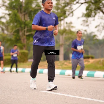 Runner Photo 7541476