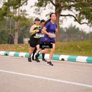 Runner Photo 7541479