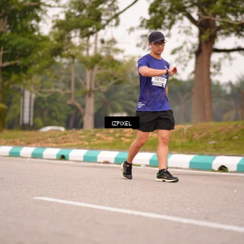 Runner Photo 7541488