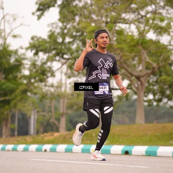Runner Photo 7541494