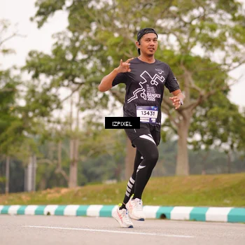 Runner Photo 7541496