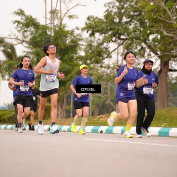 Runner Photo 7541500