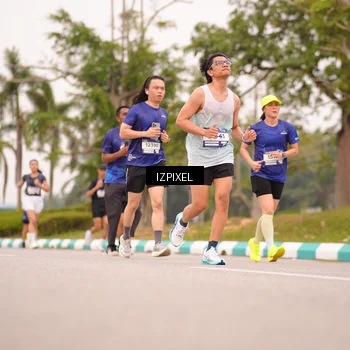 Runner Photo 7541502