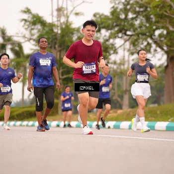 Runner Photo 7541506
