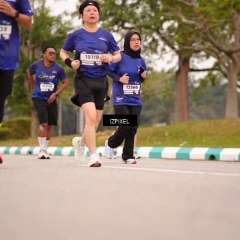 Runner Photo 7541530