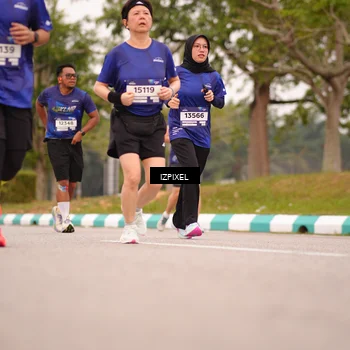 Runner Photo 7541533