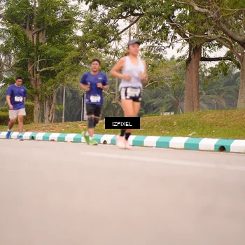 Runner Photo 7541550
