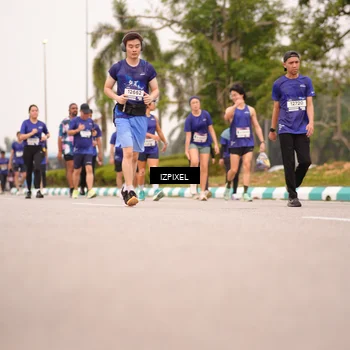 Runner Photo 7541553