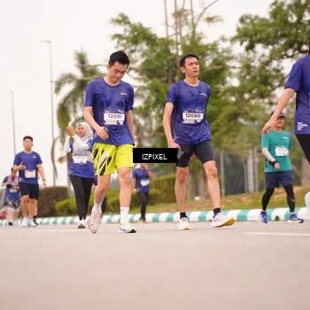 Runner Photo 7541576