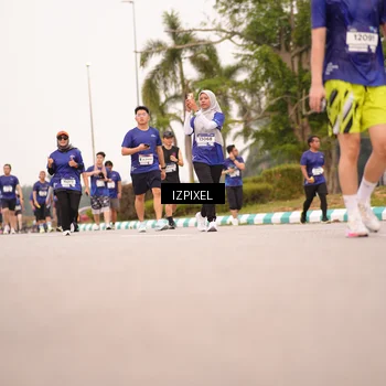 Runner Photo 7541587