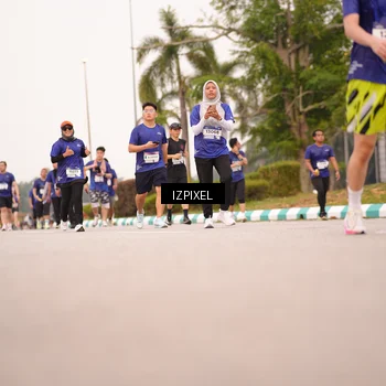 Runner Photo 7541593