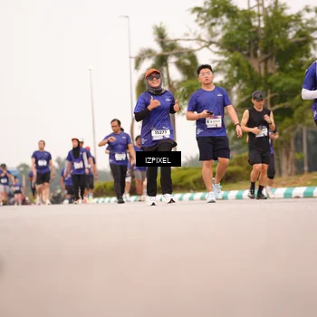 Runner Photo 7541595