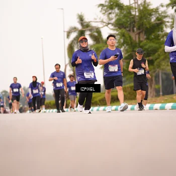 Runner Photo 7541598