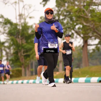 Runner Photo 7541602