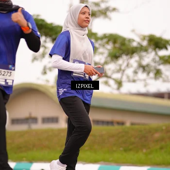 Runner Photo 7541611